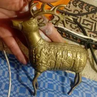 مجسمه برنجی گوزن