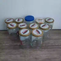 بطری شیشه ای بزرگ