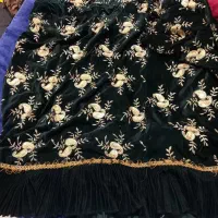لباس ابریشمی