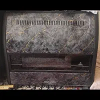 بخاری گازی کاملا نو و فقط چند ماه استفاده شده