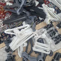 آویز لباس