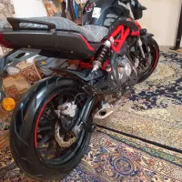 بنلی ۳۰۰ ان اس ۲۰۰ .۲۵۰