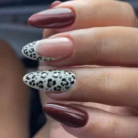 تخفیف ویژه کاشت ناخن|خدمات آرایشگری و زیبایی|قدس, شهرقدس|دیوار