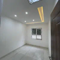 طراحی شیک ـ نمایی از جنس سنگ با محوطه سرسبز و جذاب|فروش خانه و ویلا|خشکبیجار, |دیوار