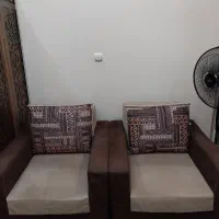 نیم ست ۵ نفره.یک کاناپه ۳ نفره+۲ تاتک نفره|مبلمان خانگی و میز عسلی|تهران, نارمک جنوبی|دیوار