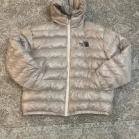 دو عدد کاپشن 2xl داخل پشم شیشه کلاه دار نو
