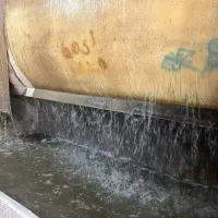 آبشار رنگ