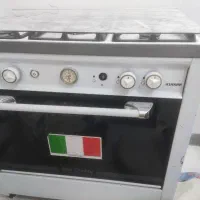 اجاق گاز سفید در حد نو