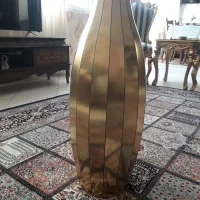 گلدان طلایی بلند|صنایع دستی و سایر لوازم تزئینی|مشهد, سرافرازان|دیوار