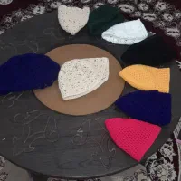 کلاه زنانه در رنگ و مدل‌های متنوع