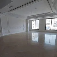 ۱۲۵ متر ۳ خواب_نوساز کلید نخورده_رو به آفتاب