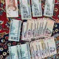 تعدادی اسکناس قدیمی ۱۰ و ۲۰ و ۵۰ تومنی