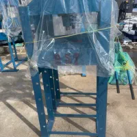 پرس ۲۵ تن دستی اکبند