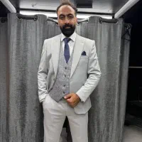 تو مجلس بدرخش