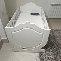 گهواره نوازد با تشک طبی