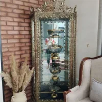 ویترین برنزی