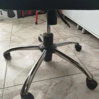 صندلی اداری نو