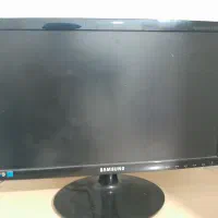 کامپیوتر کیس مانیتور موس کیبرد