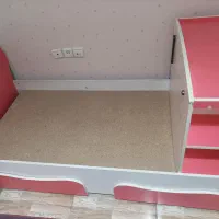 تخت خواب کودک و نوجوان|تخت و صندلی بچه|اسلام‌شهر, باغ فیض|دیوار