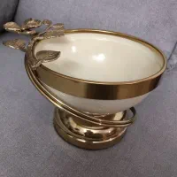 شکلات خوری آجیل خوری