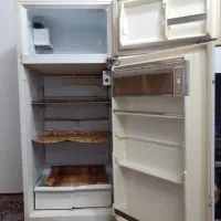 یخچال نیمه فریزر
