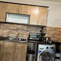 کابینت در حد تمیز و بدون خط و خش