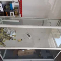 بوفه شیشه ای