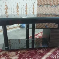 میز زیر تلویزیونی