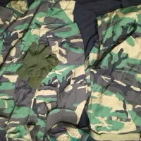 لباس ارتشی|لباس|بروجرد, |دیوار