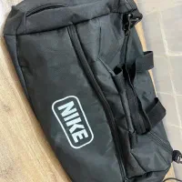 ساک ورزشی NIKE سایز متوسط نه خیلی بزرگ نه کوچیک