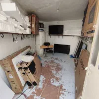 مغازه ۱۰ متری (انبار) روبروی دو مدرسه