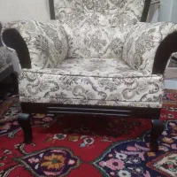 مبل۷نفره بسیارتمیز ودرحدنوفروش فوری