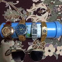 ساعت زنانه و مردانه و عینک افتابی