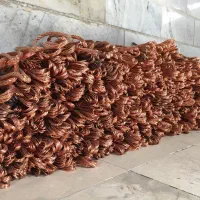 خریدار ضایعات مس و برنج و آهن هستم