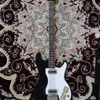 گیتار بیس Hofner 182 Germany