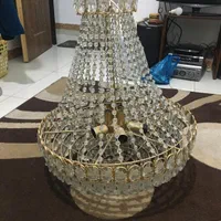 لوستر کریستالی قدیمی عتیقه|لوستر و چراغ آویز|شیراز, شهرک گلستان|دیوار