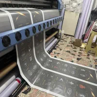 چاپ بنر و نصب استیکر