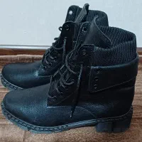 نیم بوت سایز۳۷ و ۳۸ نو