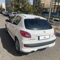 ۲۰۷ اتومات ۹۷ بیرنگ|خودرو سواری و وانت|تهران, مرزداران|دیوار