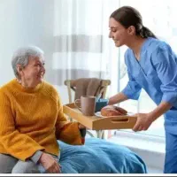 نیازمند پرستار مراقب بیمار