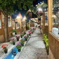 سالن کار‌،ویتر،کارگرساده،پارکبان،قلیان زن سالندار