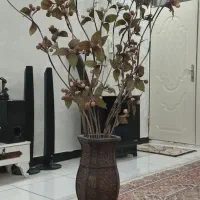 گل و گلدان چوبی