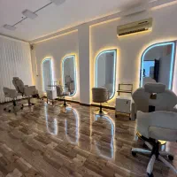اجاره لاین صندلی در سالن زیبایی