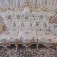 مبل سلطنتی
