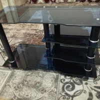 میز شیشه ای تلویزیون