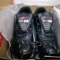 کفش ایمنی مدل یحیی super3M