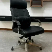 صندلی مدیریتی راحتیران فوم دار کد T 6000