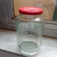 شیشه مربا خوری