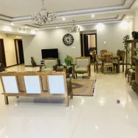 180 متر / 3 خواب / 2 پارکینگ / فول امکانات / جلفا|اجارهٔ آپارتمان|تهران, جلفا|دیوار