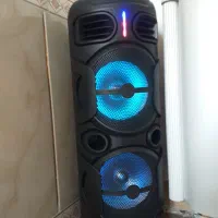 اسپیکرنووسالم فوتبال دستی ودستکش بکس سالم وتمیز